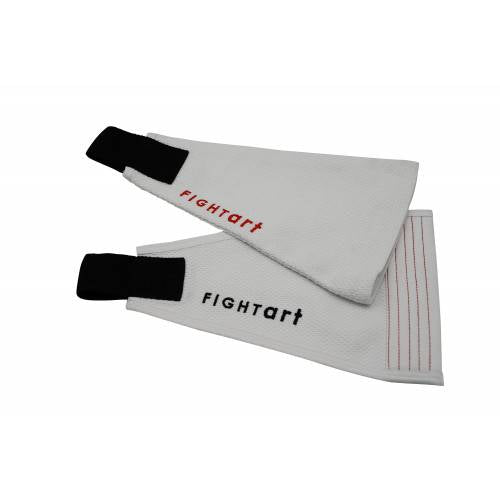 Fight Art Uchikomi Grip showing eyelet for carabiner attachment